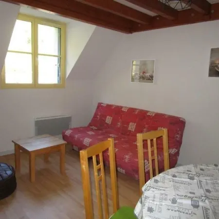 Le Peguere 6